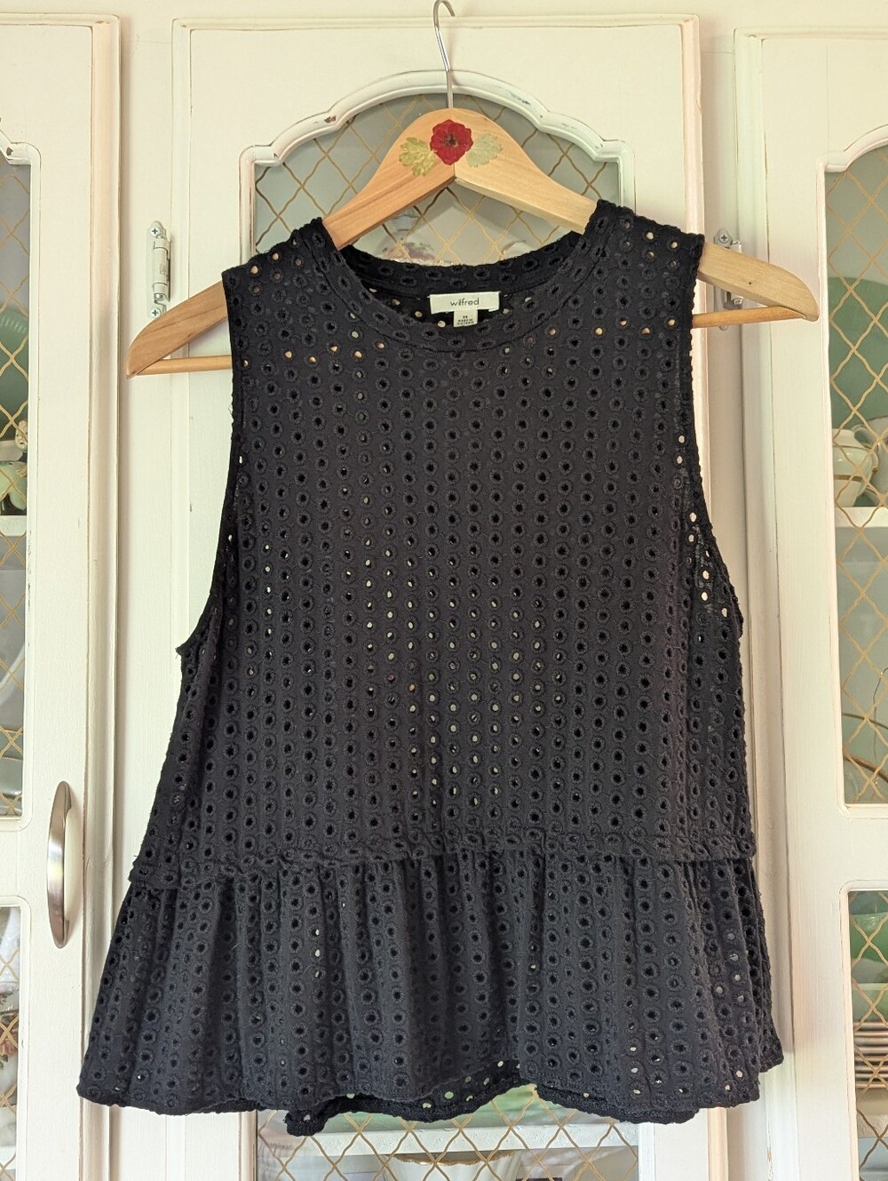 Wilfred Cottagecore Polkadot Eyelet Peplum Stretch Mesh Sleeveless Top - Picture 5 of 9